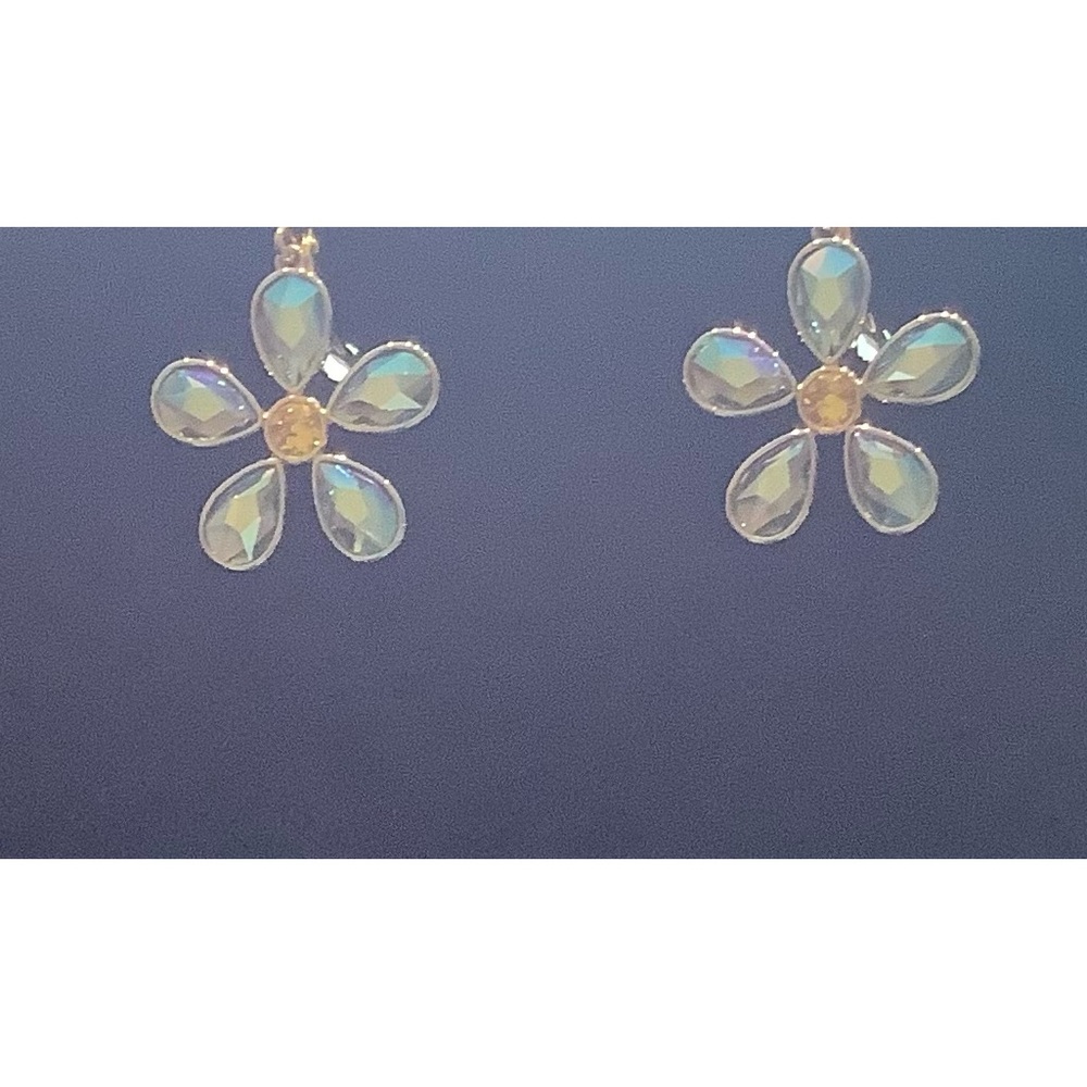 Touchstone Crystal Fresh as a Daisy Earrings